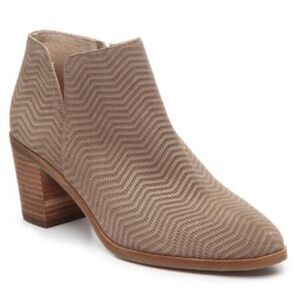 Lucky Brand Taupe Parnesa Suede Leather Ankle Sz 8.5